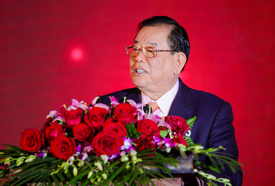 德業(yè)人將用心堅守使命,<br>為實現(xiàn)夢想不懼櫛風(fēng)沐雨、砥礪前行。